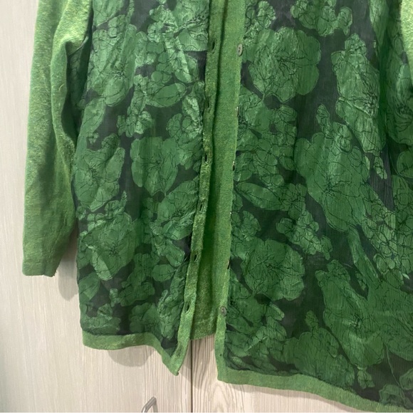 Women’s Boden Apple Green Cardy with Silk Rose inlay front panels UK size 14 - Picture 5 of 7